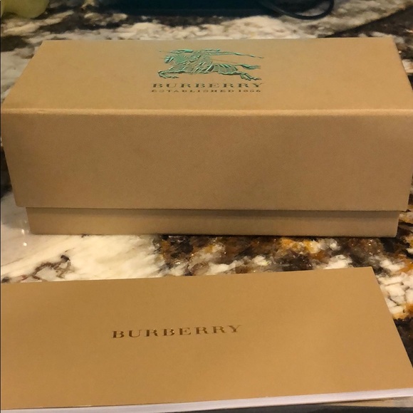 Burberry Accessories Burberry Box With Cleaning Cloth Poshmark